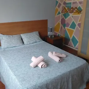  Habitación en casa particular Acogedora En Casa En Desayuno Incluido